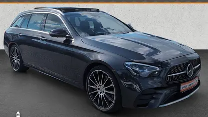 Gebraucht Mercedes E400 AMG 330 PS (242 kW) 2022 Grafitgrau metallic Kombi