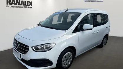 Usata Mercedes T180 131 CV (96 kW) 2024 Bianco Monovolume