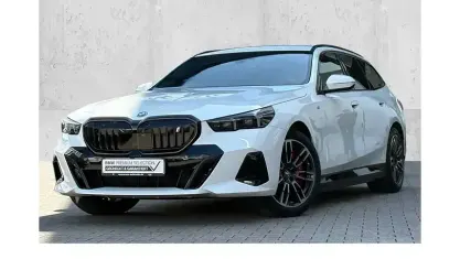 Gebraucht BMW i5 M Sport 250 kW (340 PS) 2024 Alpinweiß uni Limousine