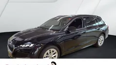 Schwarz Gebraucht 2024 Skoda Octavia Selection Kombi | 28.443 € (Fairer Preis)