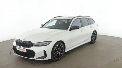 Weiß Gebraucht 2022 BMW M340 M Sport Limousine | 41.030 € (Superpreis)