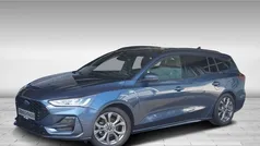 Blau, chromablau metallic Gebraucht 2023 Ford Focus ST-Line Kombi | 23.990 € (Fairer Preis)