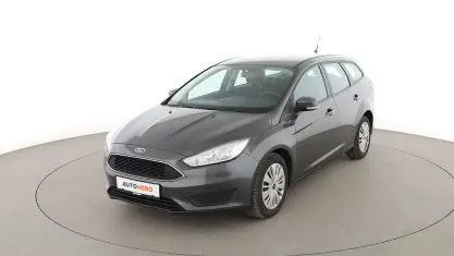 Gebraucht Ford Focus Trend 101 PS (74 kW) 2018 Grau Kombi