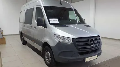 Gebraucht Mercedes Sprinter 143 PS (105 kW) 2020 Iridiumsilber metallic Van