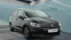 Schwarz Gebraucht 2024 VW Touran Move Van / Kleinbus | 35.749 € (Fairer Preis)