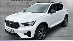 Weiß Gebraucht 2024 Volvo XC40 Plus SUV | 39.800 € (Fairer Preis)