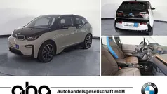 Weiß Gebraucht 2022 BMW i3 Kleinwagen | 19.930 € (Fairer Preis)