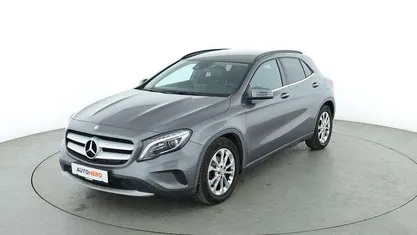Gebraucht Mercedes GLA180 Style 122 PS (89 kW) 2016 Grau SUV