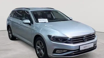 Gebraucht VW Passat Business 150 PS (110 kW) 2023 Kombi