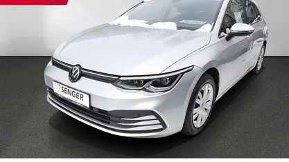 Gebraucht VW Golf VIII Life 131 PS (96 kW) 2023 Kombi