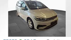 Pure white Gebraucht 2024 VW Touran R-line Van / Kleinbus | 36.450 € (Guter Preis)