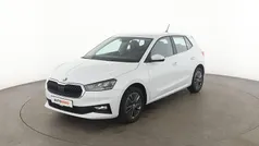 Weiß Gebraucht 2023 Skoda Fabia Style Kleinwagen | 18.150 € (Guter Preis)