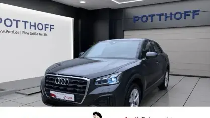 Gebraucht Audi Q2 Comfort 150 PS (110 kW) 2025 Manhattangrau metallic SUV