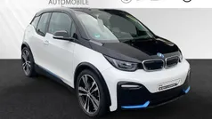 Capparisweiß mit akzent bmw i blau Gebraucht 2022 BMW i3 Comfort Edition Kleinwagen | 21.390 € (Fairer Preis)