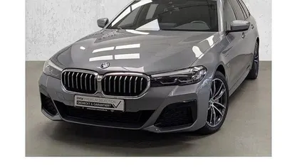 Gebraucht BMW 530e M Sport 292 PS (214 kW) 2022 Kombi