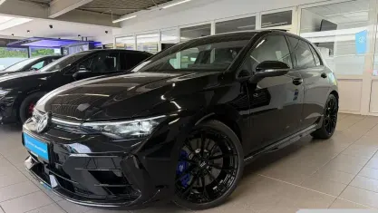 Brugt VW Golf VIII R 333 HK (244 kW) 2025 Sort Sedan