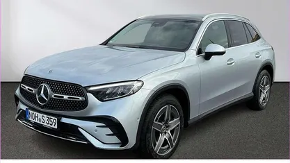 Gebraucht Mercedes GLC220 AMG 197 PS (144 kW) 2025 Silber SUV