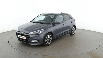 Brugt Hyundai i20 Style 120 HK (88 kW) 2017 Grå Sedan