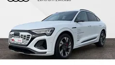 Gletscherweiß metallic Gebraucht 2023 Audi Q8 e-tron S-Line SUV | 69.950 € (Fairer Preis)