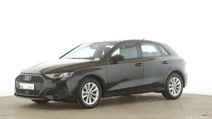 Gebraucht Audi A3 Basis 110 PS (80 kW) 2023 Brillantschwarz Limousine