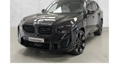Używany BMW XM Performance 653 KM (480 kW) 2025 Czarny SUV