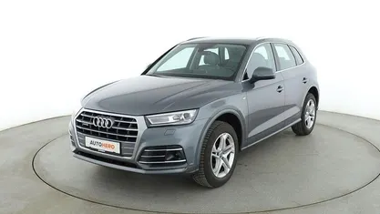 Grau Gebraucht 2019 Audi Q5 Design SUV | 28.870 € (Fairer Preis)