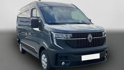 Schiefergrau Neu 2025 Renault Master Limousine | 35.715 € (Guter Preis)