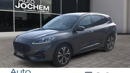 Grau Gebraucht 2023 Ford Kuga ST-Line X SUV | 32.990 €
