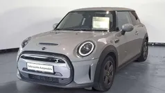 Grau Gebraucht 2022 Mini Cooper SE Essential Kleinwagen | 17.460 € (Fairer Preis)