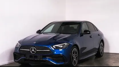 Gebraucht Mercedes C300 AMG 265 PS (194 kW) 2025 Metalliclack spektralblau Limousine