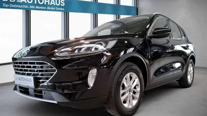 Gebraucht Ford Kuga Titanium 150 PS (110 kW) 2022 SUV