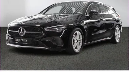 Gebraucht 2024 Mercedes CLA180 Shooting Brake Kombi | 26.880 € (Superpreis)