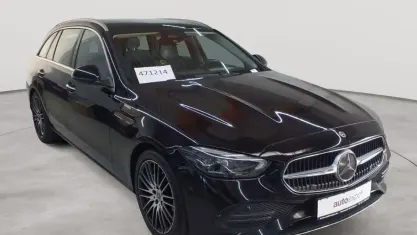 Gebraucht Mercedes C220 Avantgarde 200 PS (147 kW) 2023 Schwarz Kombi