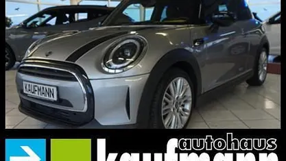 Silber Gebraucht 2023 Mini Cooper Kleinwagen | 23.290 € (Fairer Preis)