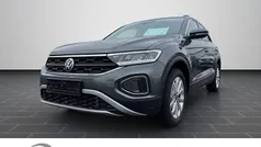 Gebraucht 2025 VW T-Roc Life SUV | 26.980 € (Superpreis)