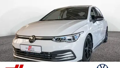 Gebraucht VW Golf VIII Active 150 PS (110 kW) 2022 Weiß Limousine