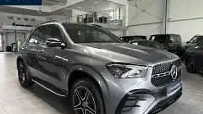 Usata Mercedes GLE300 AMG 272 CV (200 kW) 2024 Grigio SUV