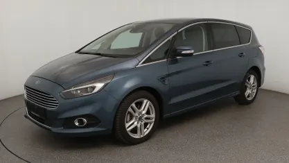 Gebraucht Ford S-MAX Titanium S 150 PS (110 kW) 2019 Chroma blau met Van / Kleinbus