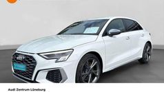 Gletscherweiß metallic Gebraucht 2024 Audi S3 Design Limousine | 40.990 € (Fairer Preis)
