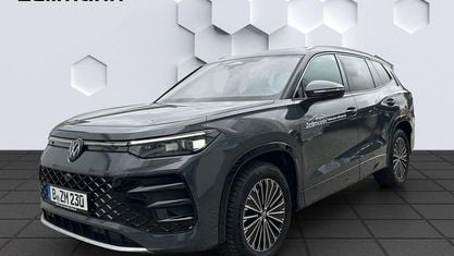Używany VW Tayron R-line 193 KM (141 kW) 2025 Szary SUV