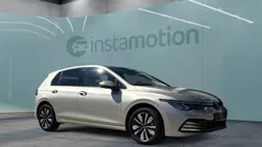 Silber Gebraucht 2024 VW Golf VIII Move Limousine | 23.787 € (Fairer Preis)