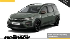 Gebraucht 2024 Dacia Jogger Extreme Van / Kleinbus | 27.790 € (Fairer Preis)