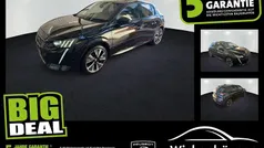 Lackierung schwarz perla nera/typ aussen (metallic) Gebraucht 2021 Peugeot 208 GT Kleinwagen | 15.490 € (Fairer Preis)