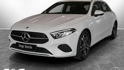 Gebraucht Mercedes A180 Progressive 136 PS (100 kW) 2024 Unilack polarweiß Limousine