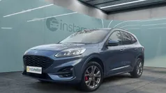 Blau Gebraucht 2022 Ford Kuga ST-Line X SUV | 26.450 € (Fairer Preis)