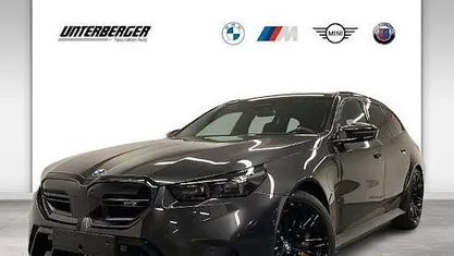Gebraucht 2025 BMW M5 Kombi | 157.150 €