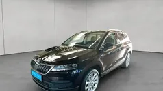 Schwarzmagic perleffekt (schwarz) metallic Gebraucht 2022 Skoda Karoq Ambition SUV | 26.850 € (Guter Preis)