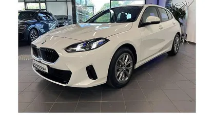 Brugt BMW 120 Sport Line 170 HK (125 kW) 2025 Hvid Hatchback