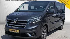 Grau Gebraucht 2024 Renault Trafic Van | 49.500 €