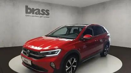 Käytetty VW Taigo Style 110 HP (80 kW) 2022 Punainen Katumaasturi